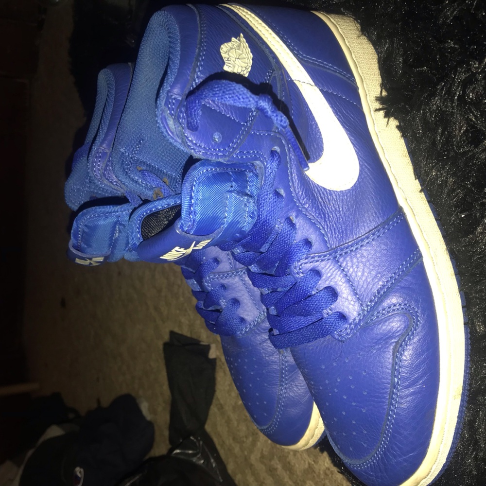 Air Jordan-1 blue